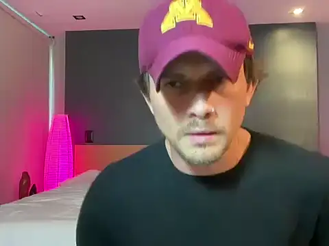 Snapshot of mcklister_kinky_feets chatting on February 8, 2:59 pm mcklister kinky feets online show from February 8, 2:59 pm