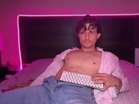 mcklister kinky feets online show from March 25, 12:37 pm