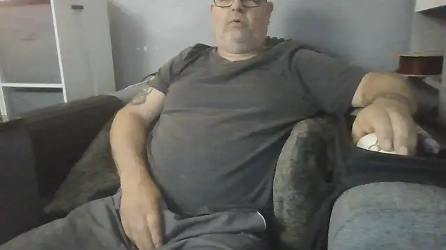 Naturistmale45 online show from July 2, 7:36 am
