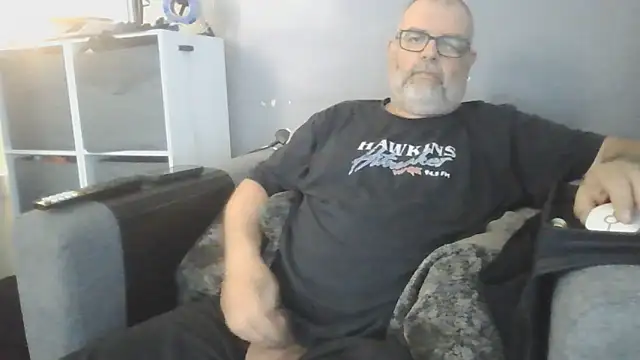 Naturistmale45 online show from June 6, 10:53 am