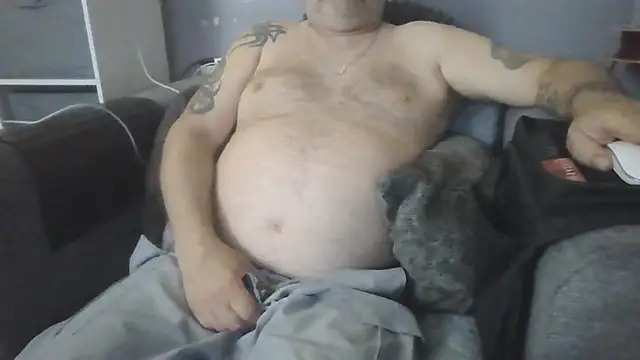 Naturistmale45 online show from July 4, 9:19 pm