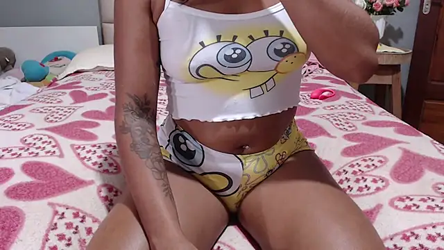 docemorena online show from March 7, 1:45 am