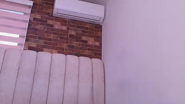 timkerbell  online show from April 16, 7:14 pm