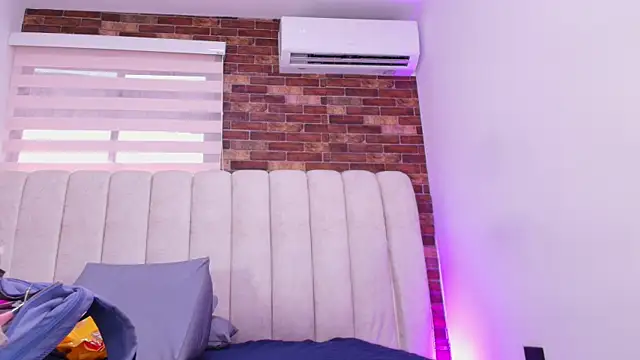 timkerbell  online show from April 7, 7:15 pm