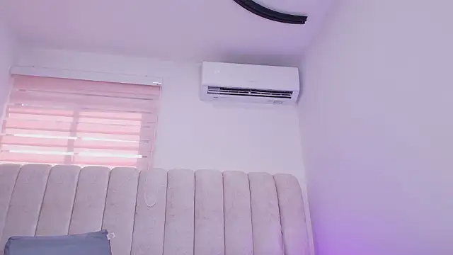 timkerbell  online show from February 11, 7:14 pm