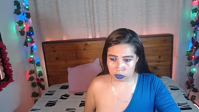 NikkieMilky online show from April 2, 2:30 am