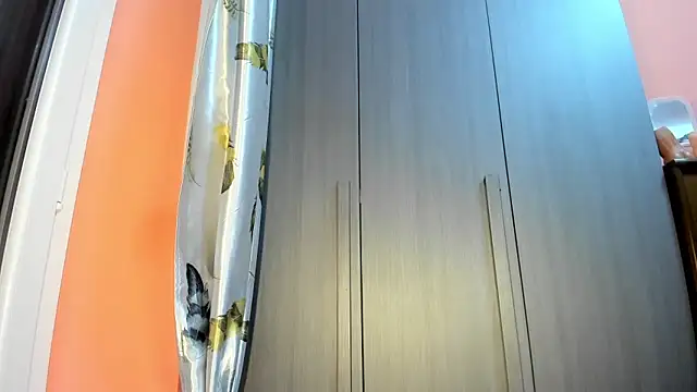 wanderlustxxx  online show from November 6, 4:44 pm