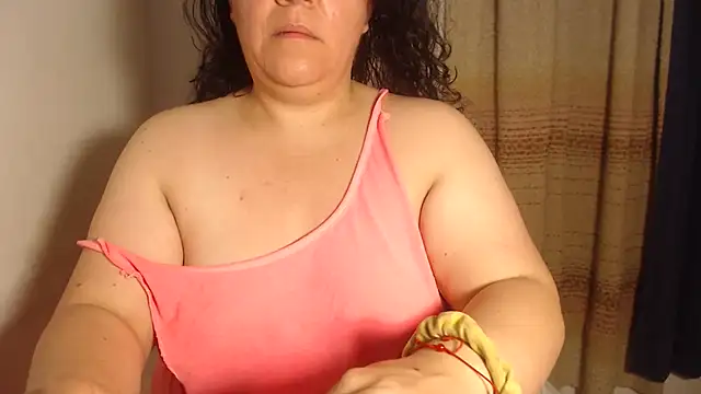 agathamiller01 online show from February 1, 10:57 am