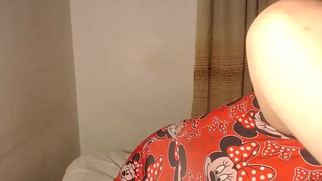 agathamiller01 online show from March 12, 10:52 am