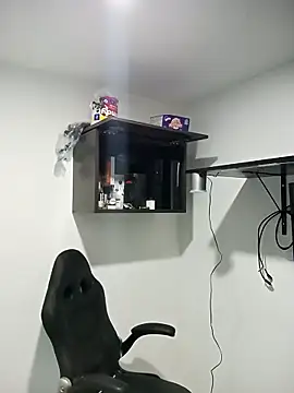 Javibell93 online show from April 7, 8:32 pm