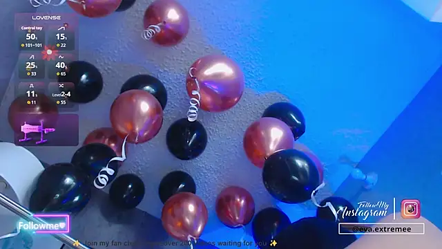 eva cuper online show from December 3, 12:04 pm