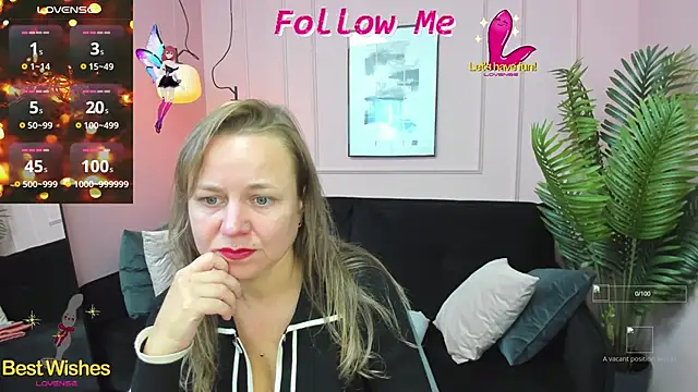 Snapshot of GabrielGold chatting on September 26, 8:38 pm GabrielGold online show from September 26, 8:38 pm