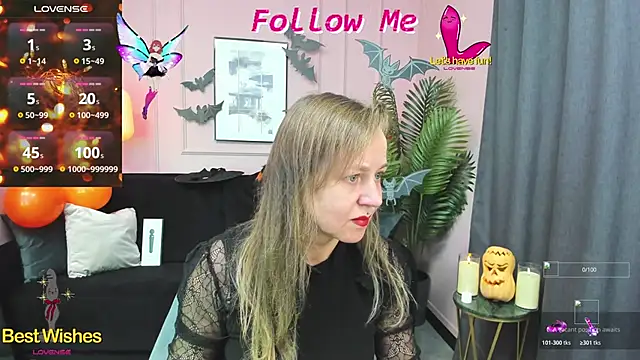 Snapshot of GabrielGold chatting on October 30, 8:39 pm GabrielGold online show from October 30, 8:39 pm