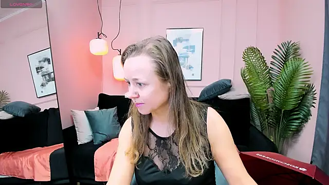 Snapshot of GabrielGold chatting on November 13, 8:13 pm GabrielGold online show from November 13, 8:13 pm