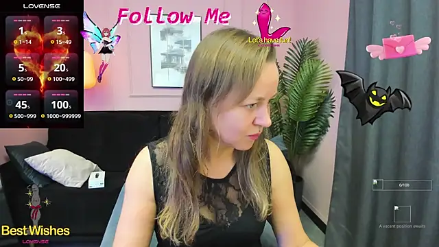 Snapshot of GabrielGold chatting on November 6, 8:46 pm GabrielGold online show from November 6, 8:46 pm