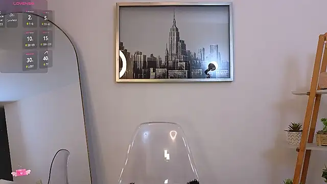 bella  adams online show from January 9, 10:55 am