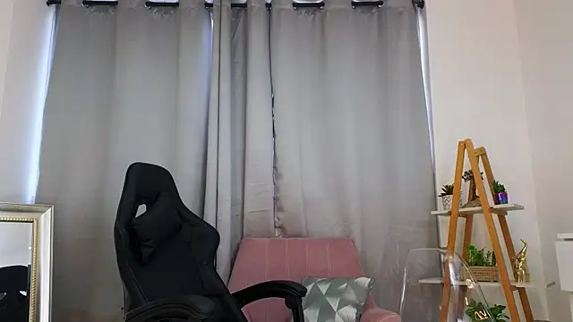 bella  adams online show from March 14, 10:49 pm