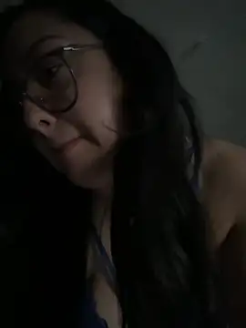 MileyGia online show from March 6, 2:45 pm