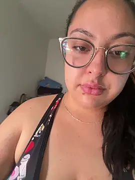 MileyGia online show from September 13, 3:56 pm