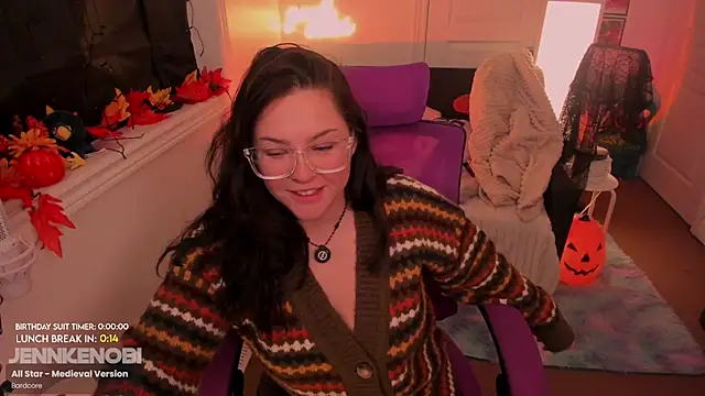 Snapshot of JennKenobi chatting on September 30, 2:34 pm JennKenobi online show from September 30, 2:34 pm