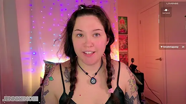 JennKenobi online show from February 23, 3:34 pm