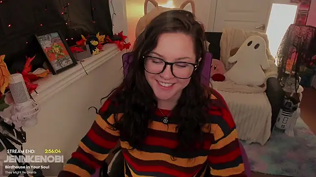 Snapshot of JennKenobi chatting on October 8, 4:08 pm JennKenobi online show from October 8, 4:08 pm