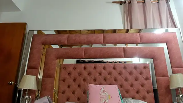 briana wonder69xxx online show from November 8, 3:15 pm