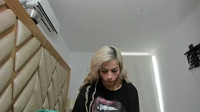 briana wonder69xxx online show from May 1, 2:44 pm