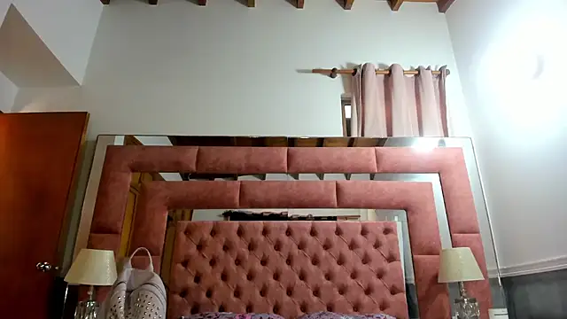 briana wonder69xxx online show from March 7, 2:33 pm