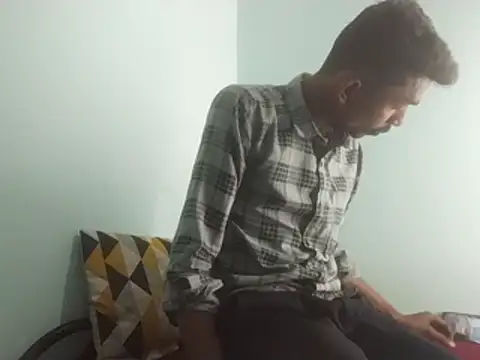 Snapshot of PrabV0319 chatting on January 10, 6:14 pm PrabV0319 online show from January 10, 6:14 pm