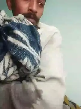 Snapshot of PrabV0319 chatting on January 16, 6:45 pm PrabV0319 online show from January 16, 6:45 pm