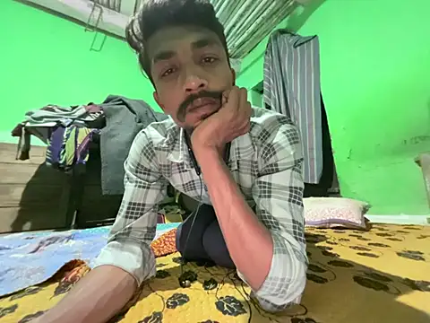 Snapshot of PrabV0319 chatting on February 21, 8:11 pm PrabV0319 online show from February 21, 8:11 pm