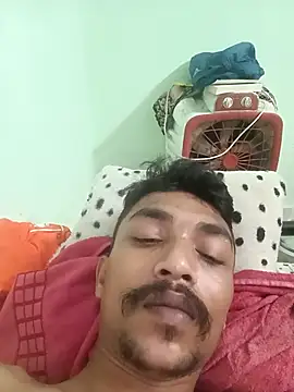 Snapshot of PrabV0319 chatting on September 30, 12:16 am PrabV0319 online show from September 30, 12:16 am