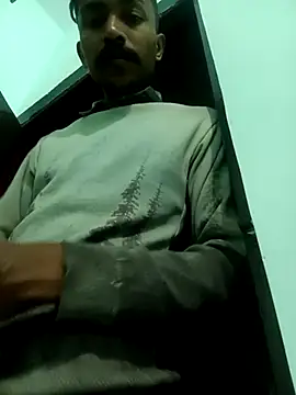 Snapshot of PrabV0319 chatting on January 14, 7:39 pm PrabV0319 online show from January 14, 7:39 pm