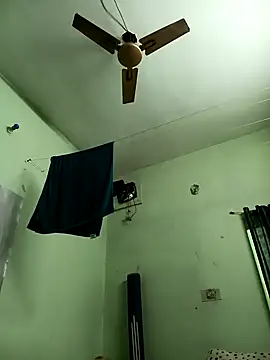 PrabV0319 online show from October 28, 5:12 pm