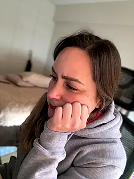 Snapshot of misslulipop chatting on September 25, 9:32 pm misslulipop online show from September 25, 9:32 pm