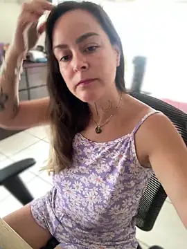 misslulipop online show from March 11, 1:05 pm