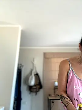 misslulipop online show from November 9, 2:43 pm