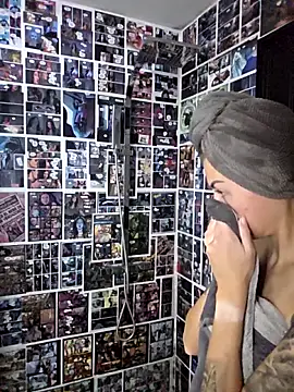 kylie blck online show from February 7, 4:09 am