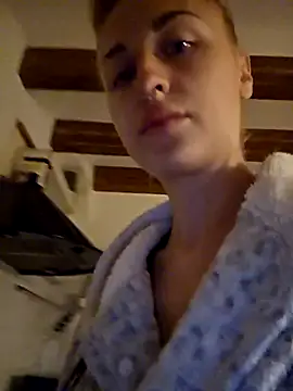 kylie blck online show from February 25, 4:34 am