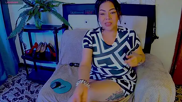 Mommy-pervert online show from April 6, 3:02 am