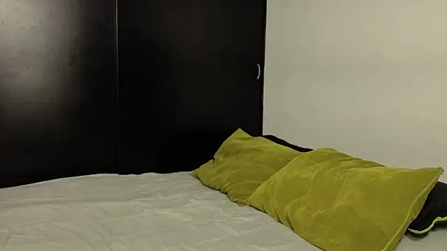 Angela isabella online show from October 28, 12:37 pm