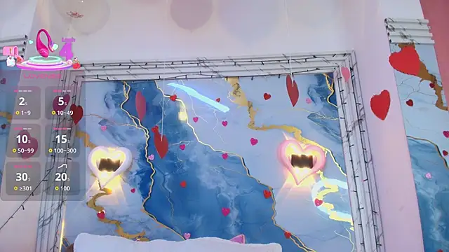 lorrayne  online show from February 17, 12:13 pm