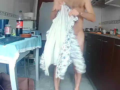 Snapshot of bixesualactivo chatting on February 25, 10:59 am bixesualactivo online show from February 25, 10:59 am