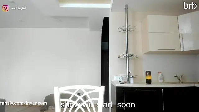  in yan online show from March 15, 6:53 am