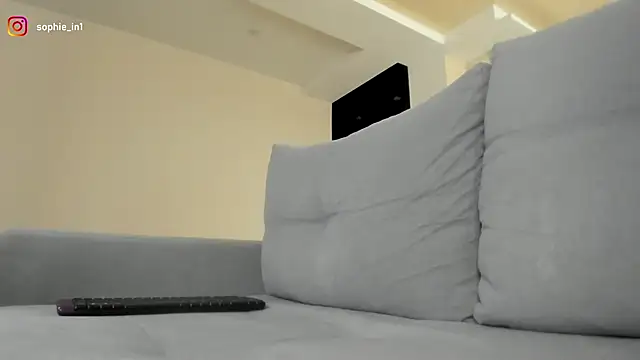  in yan online show from October 18, 4:58 am