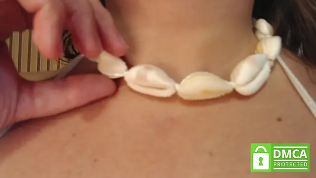 mollywayne online show from May 11, 4:04 pm