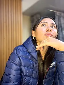 Ambar pe  online show from March 19, 9:26 pm