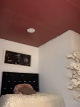 Ambar pe  online show from October 25, 3:23 pm