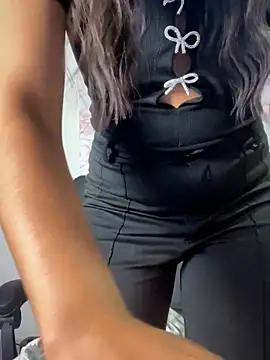 Ambar pe  online show from February 11, 12:43 am